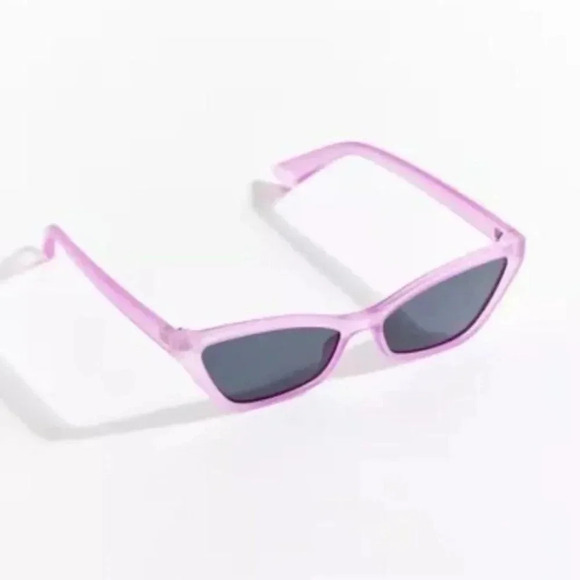 Urban Outfitters Liza Cat Eyes Neon Pink Matte Sunglasses - Picture 1 of 2